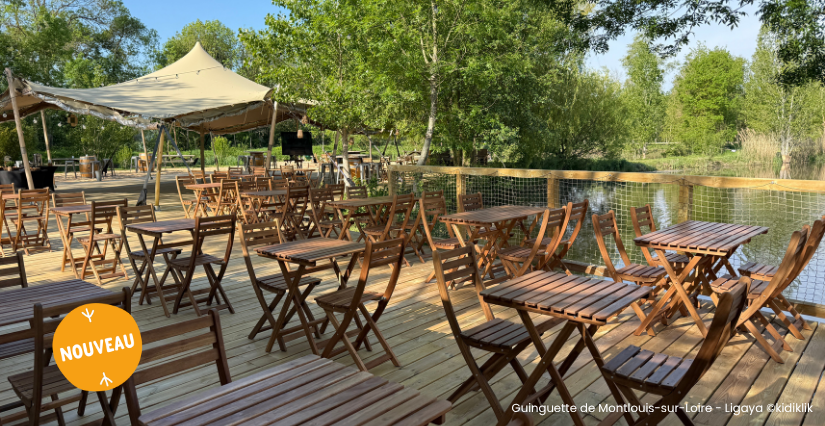 La guinguette peut accueillir jusqu'à 200 convives sous sa grande tente de toile et ses tables extérieures.