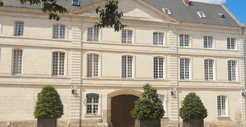 Centre de formation à Tours, cours de langues anglais, espagnol, allemand, italien et français Cours de langues à Tours : découvrez l’Hôtel des Langues