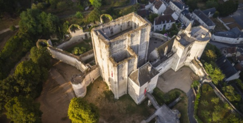 La Cité royale de Loches : une visite passionnante pour toute la famille à 50 min de Tours