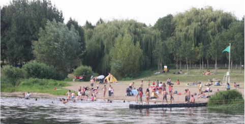 Baignade à la Plage du bord de Vienne à l'Île Bouchard