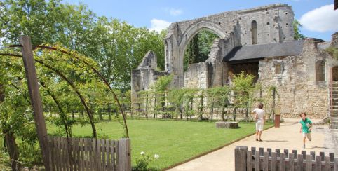 Prieuré Saint-Cosme, Demeure de Ronsard, à visiter en famille aux portes de Tours